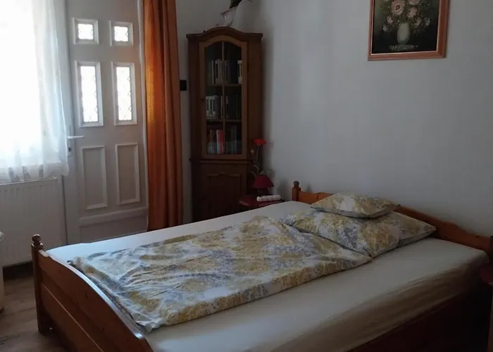 Διαμέρισμα Mezeskalacs Vendeghaz Balatonboglár