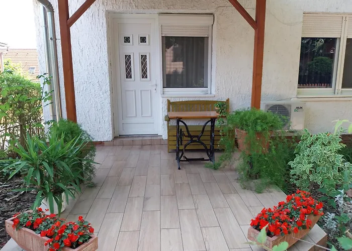 Mezeskalacs Vendeghaz * Balatonboglár